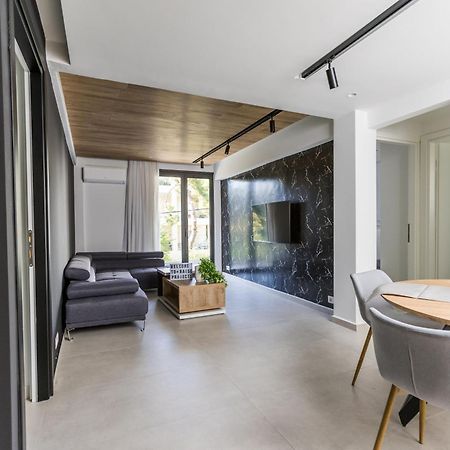 Varkiza Luxury Suites By Raise วารี ภายนอก รูปภาพ