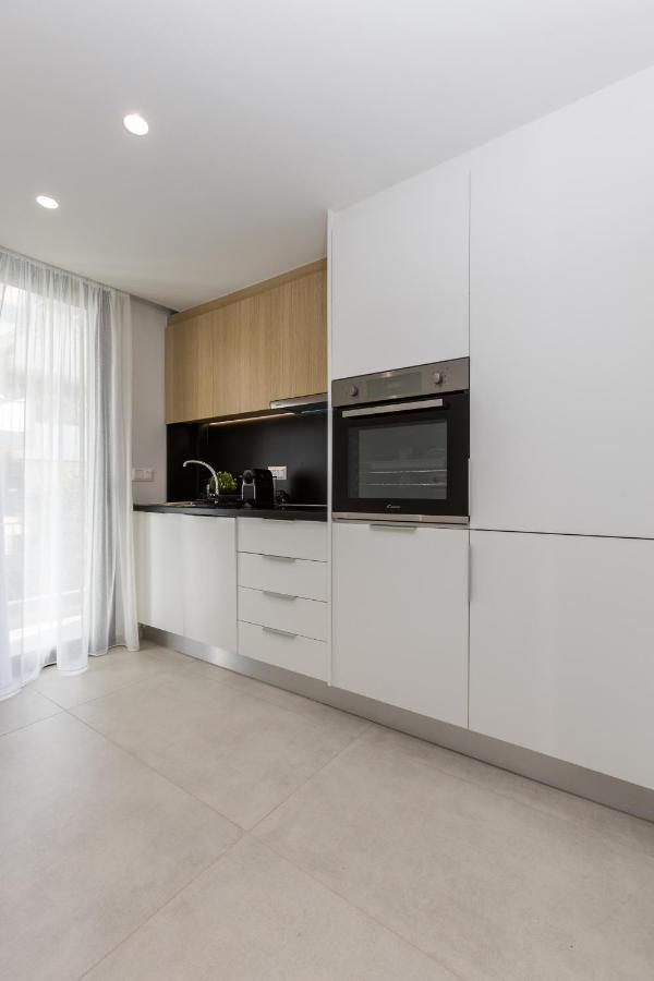 Varkiza Luxury Suites By Raise วารี ภายนอก รูปภาพ