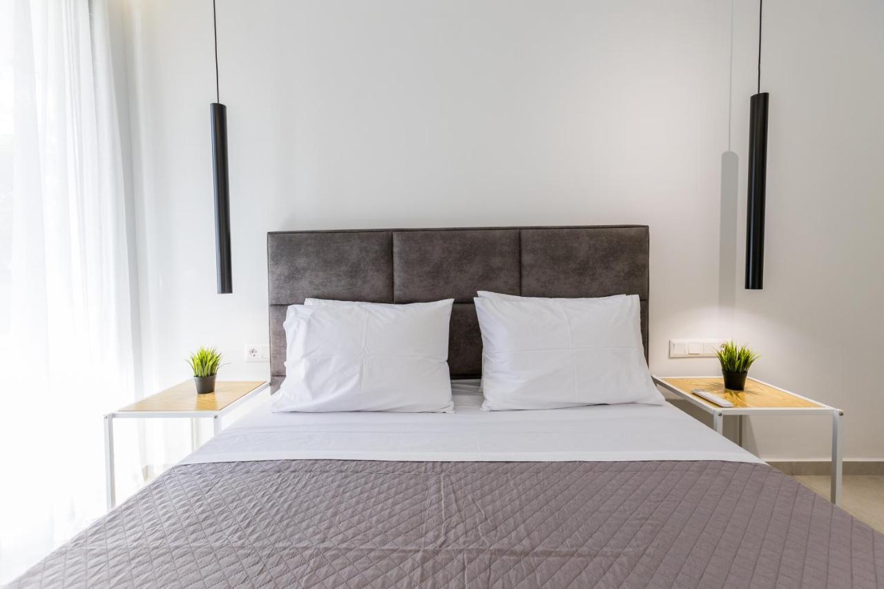Varkiza Luxury Suites By Raise วารี ภายนอก รูปภาพ