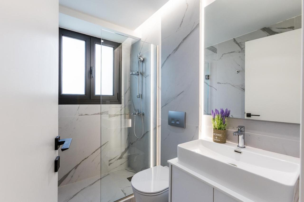 Varkiza Luxury Suites By Raise วารี ภายนอก รูปภาพ