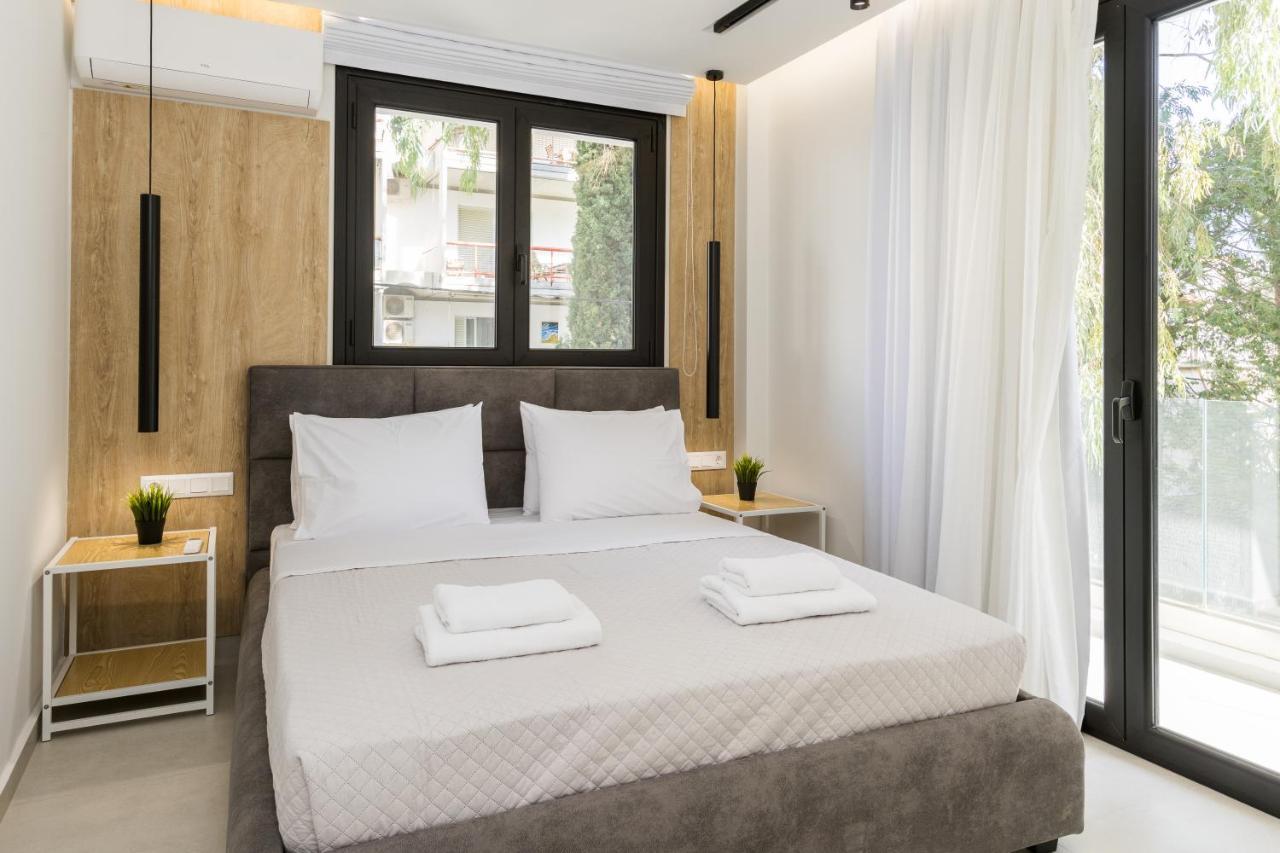 Varkiza Luxury Suites By Raise วารี ภายนอก รูปภาพ