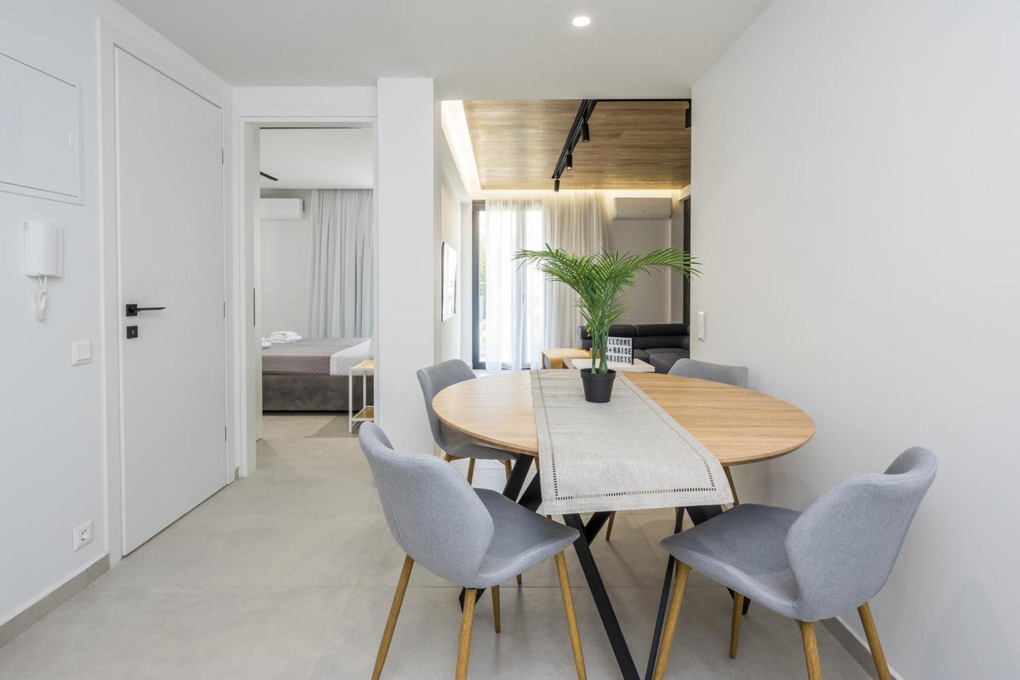 Varkiza Luxury Suites By Raise วารี ภายนอก รูปภาพ