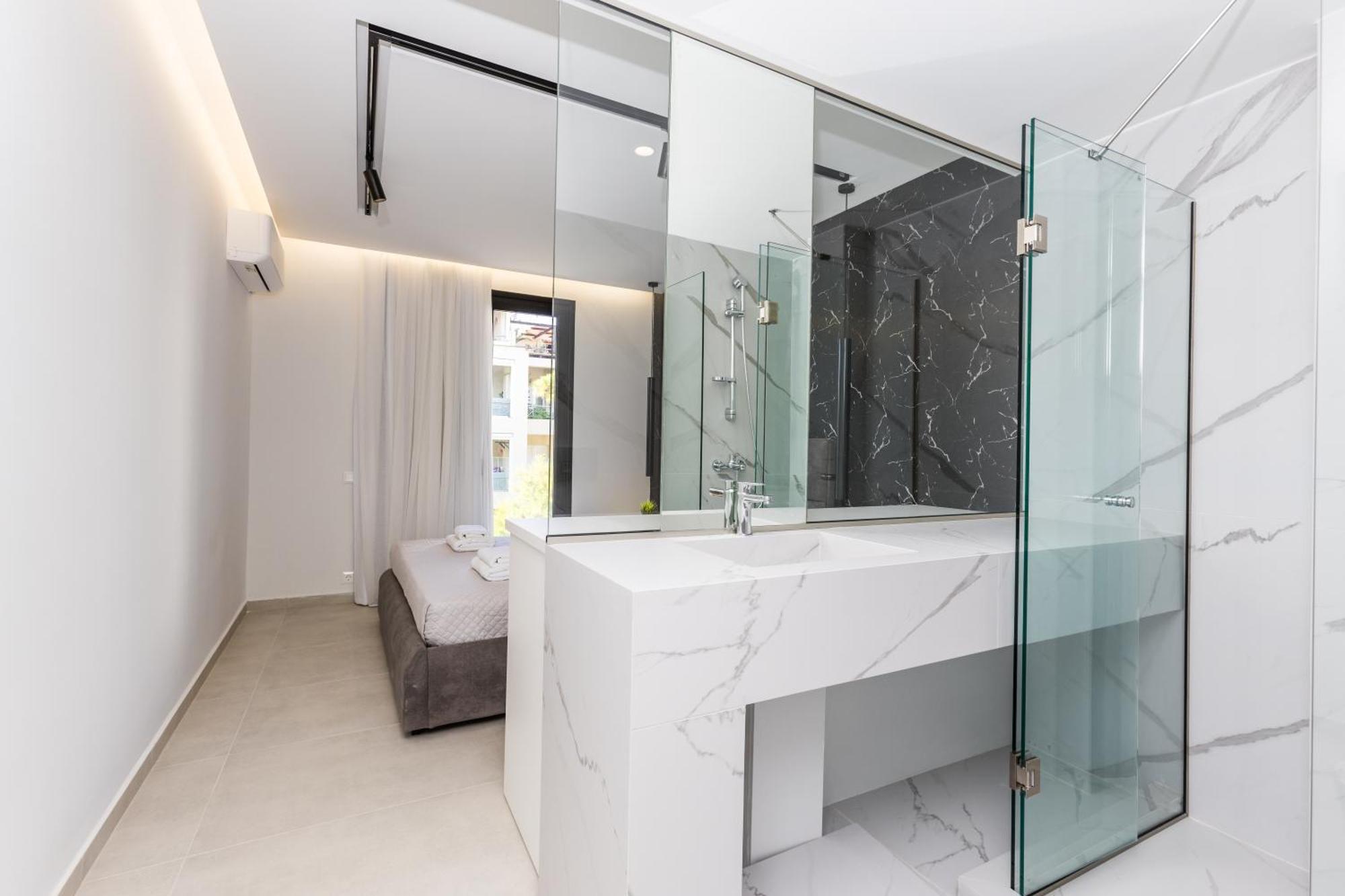 Varkiza Luxury Suites By Raise วารี ภายนอก รูปภาพ