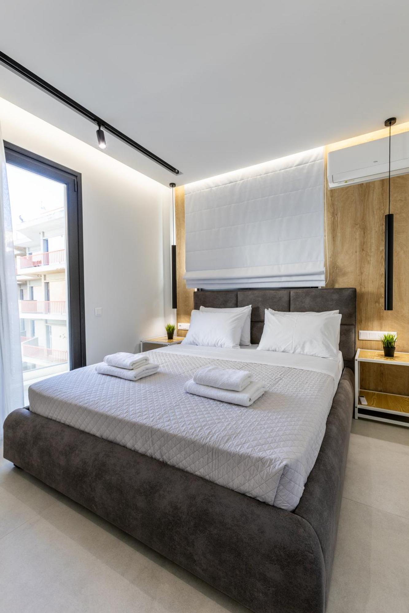 Varkiza Luxury Suites By Raise วารี ภายนอก รูปภาพ