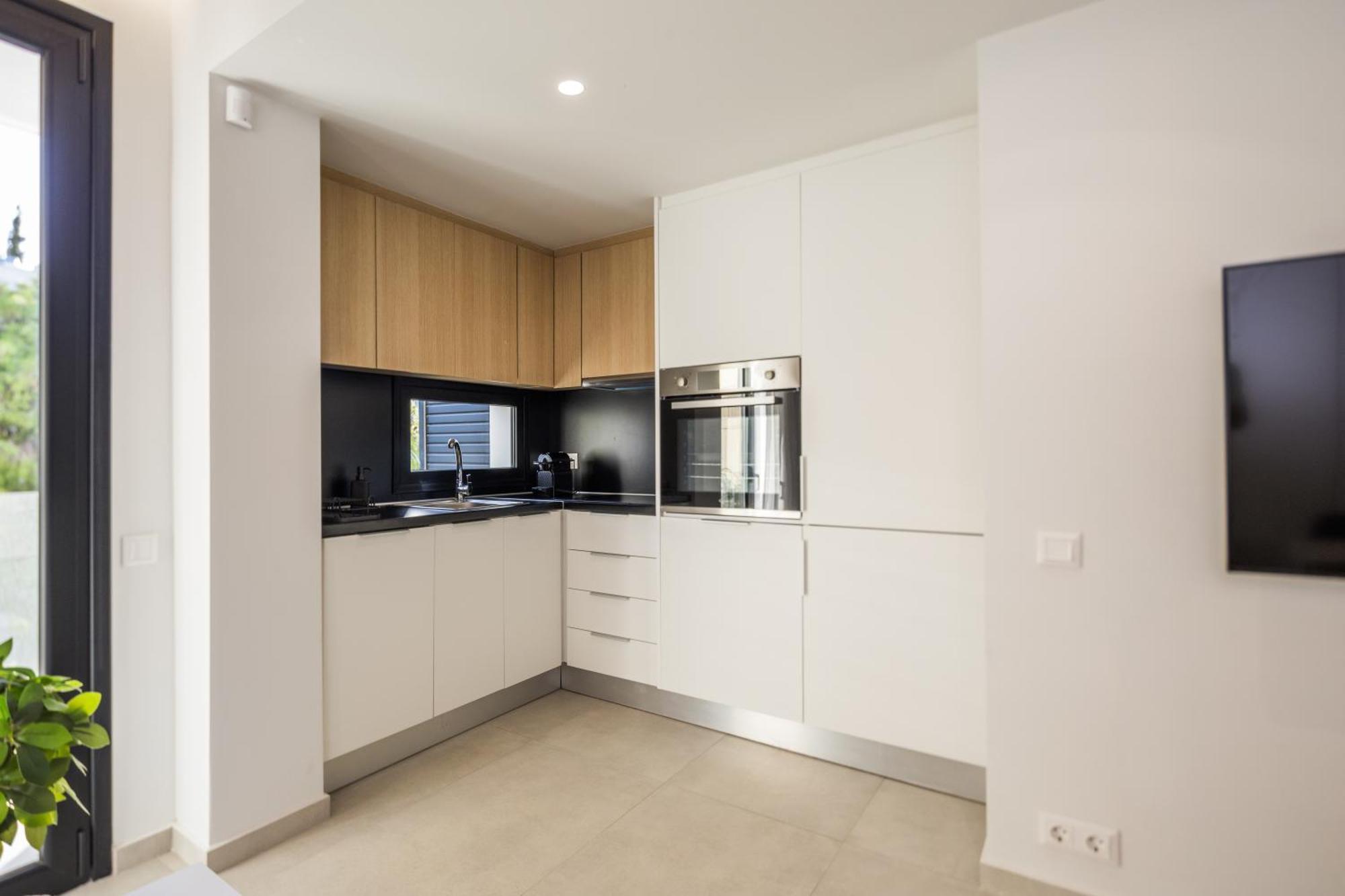 Varkiza Luxury Suites By Raise วารี ภายนอก รูปภาพ