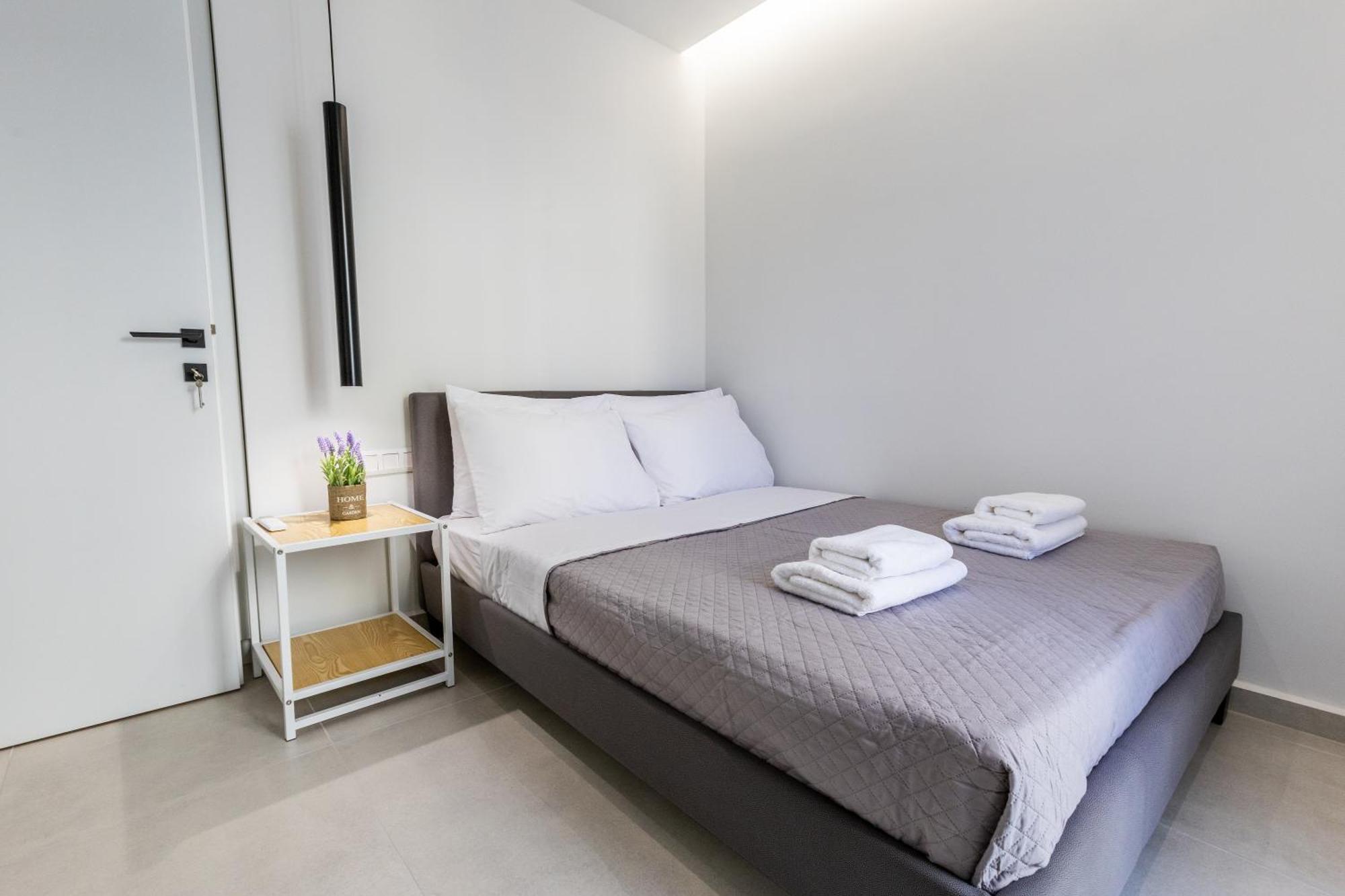 Varkiza Luxury Suites By Raise วารี ภายนอก รูปภาพ