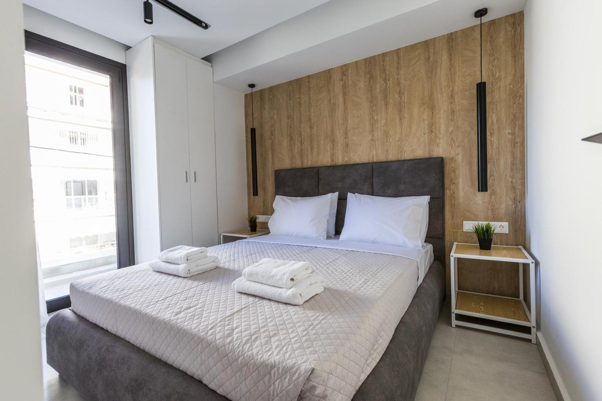 Varkiza Luxury Suites By Raise วารี ภายนอก รูปภาพ